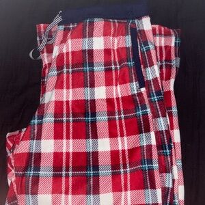 Nautica women’s holiday colored plaid pajama pants, size small